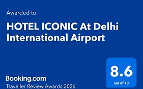 Hotel Iconic At Delhi International Airport